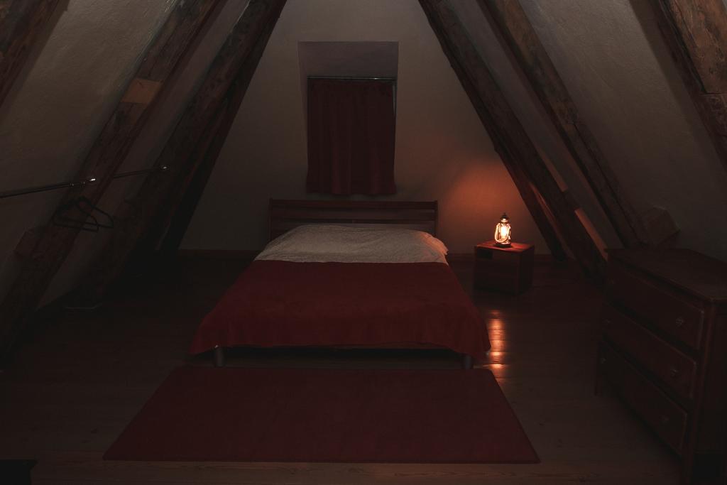 Rataskaevu Apartment Талин Стая снимка